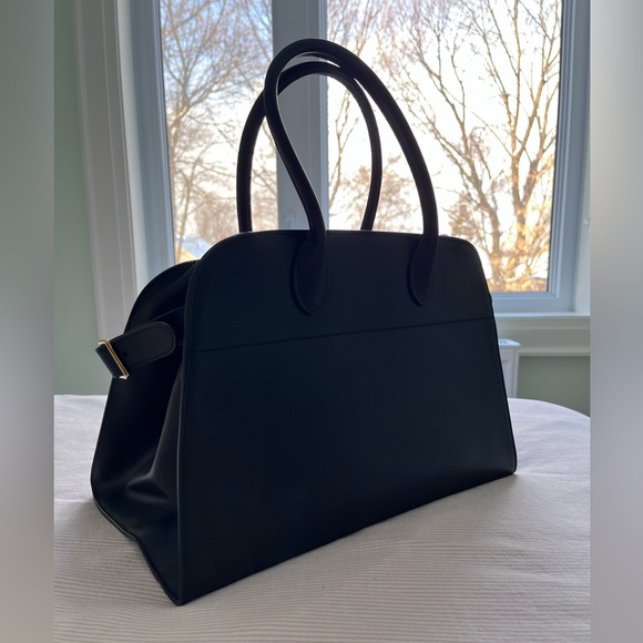 BN 1:1 The Row Black Margaux 15 - Picture 1 of 4